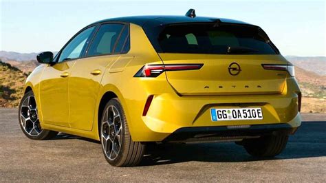 Opel astra fiyat listesi 2022